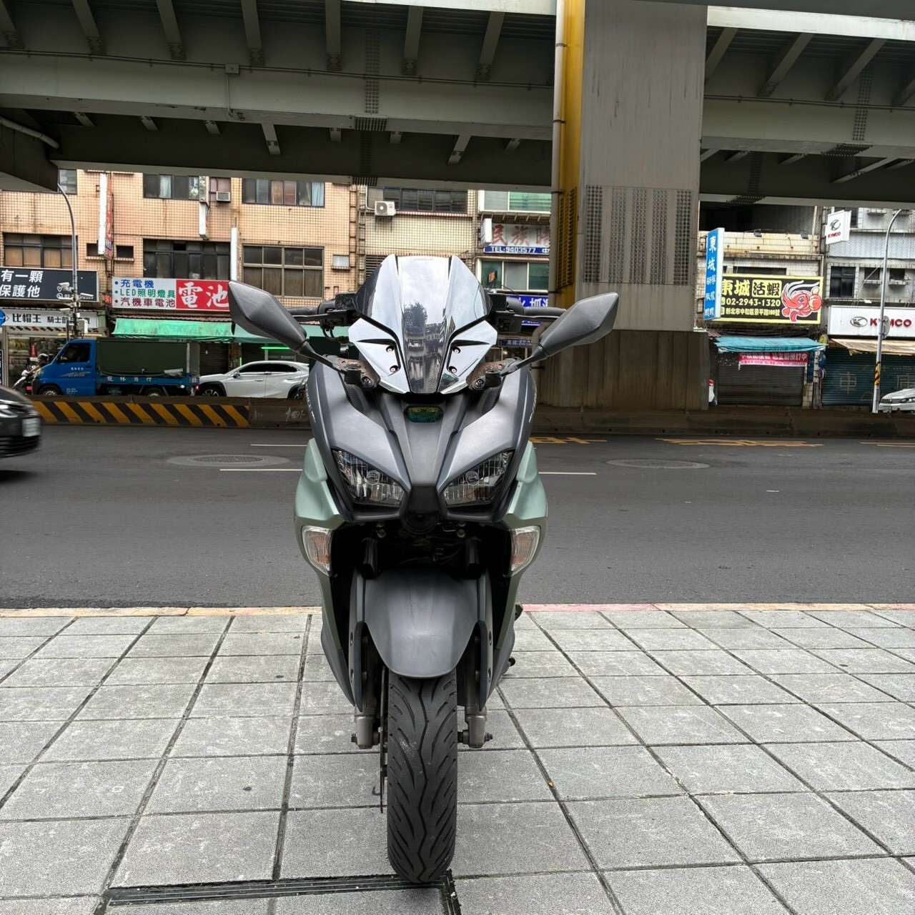 LINE_ALBUM_Force2.0_9068_260916_3