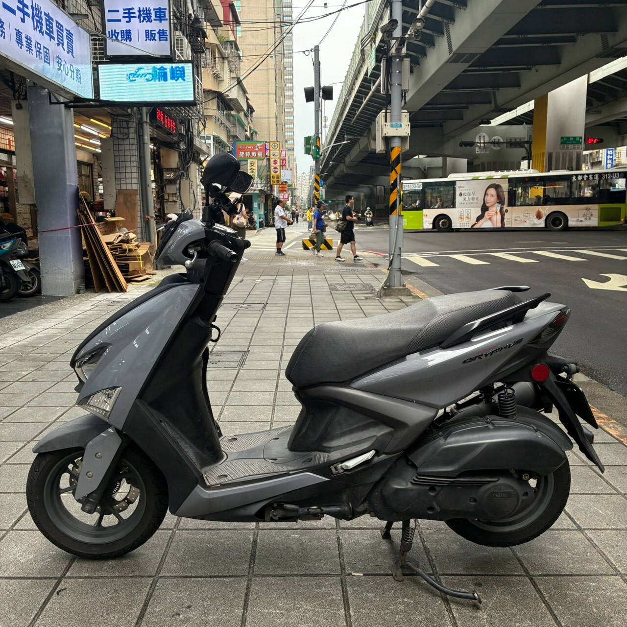 LINE_ALBUM_勁六_8958_260915_5