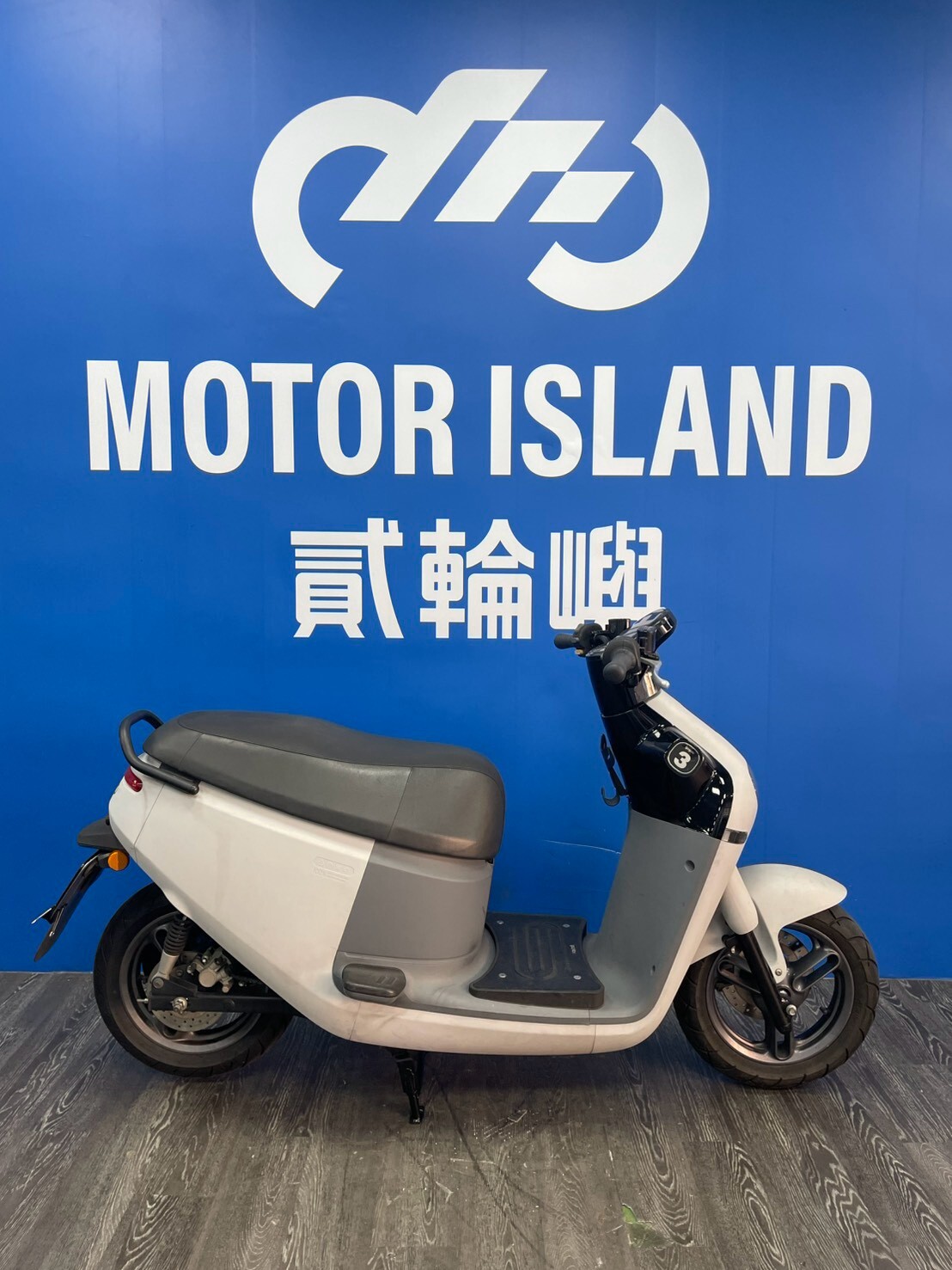LINE_ALBUM_2020 睿能 GOGORO 3 PLUS _ENK-3573 $ 30000 里程 17XXX_260917_4