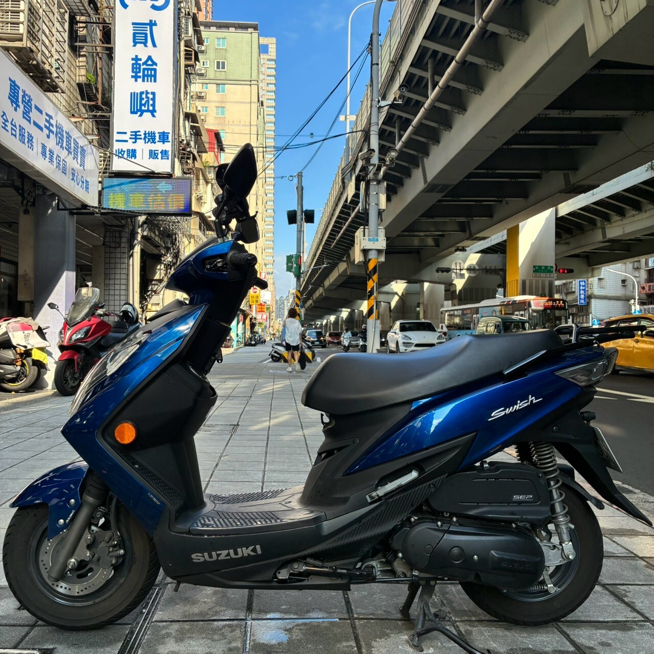 LINE_ALBUM__7122_260917_5