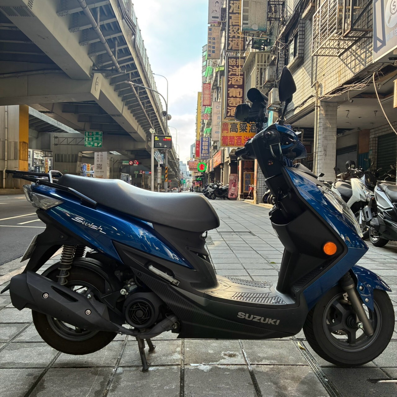 LINE_ALBUM__7122_260917_1