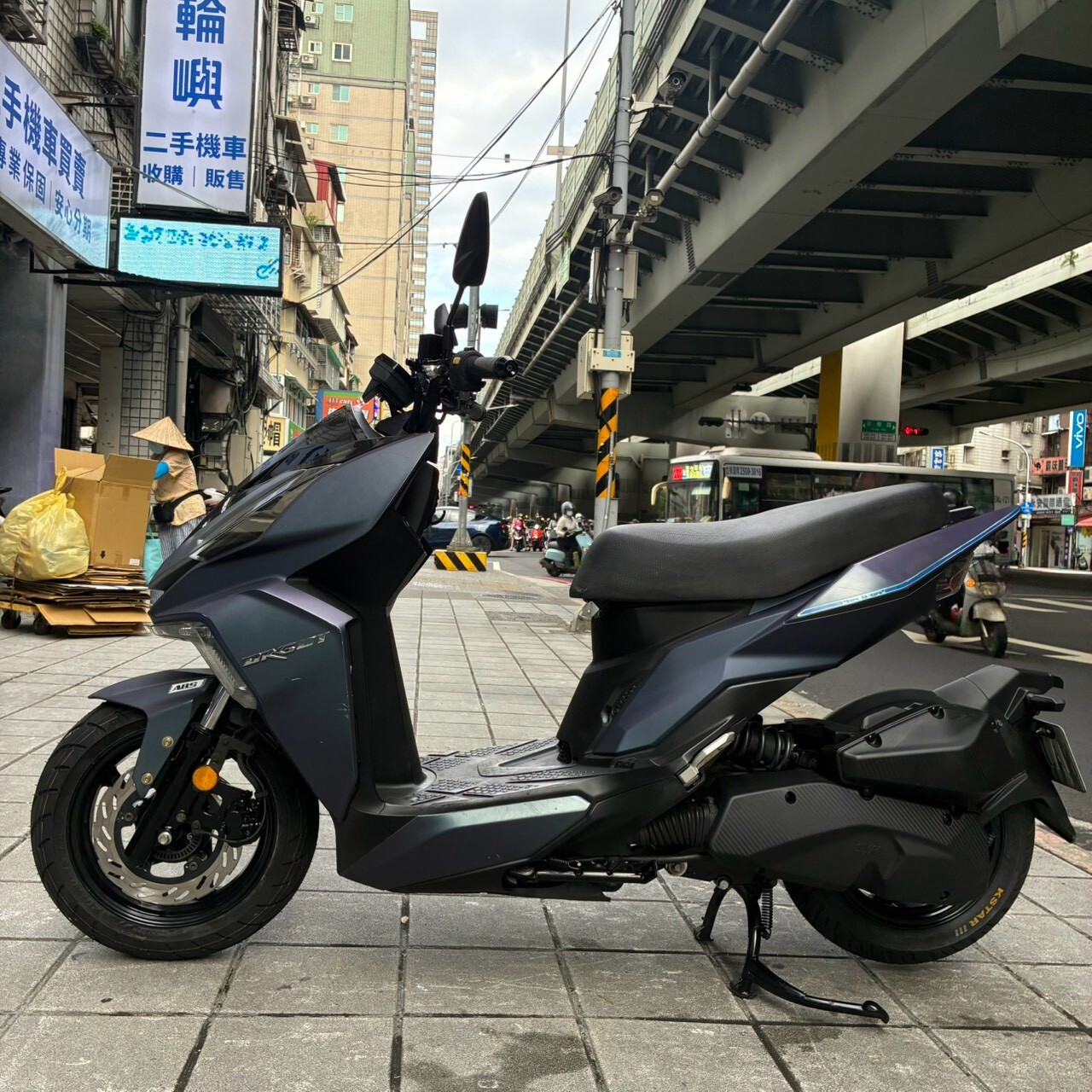 LINE_ALBUM__8316_260917_5