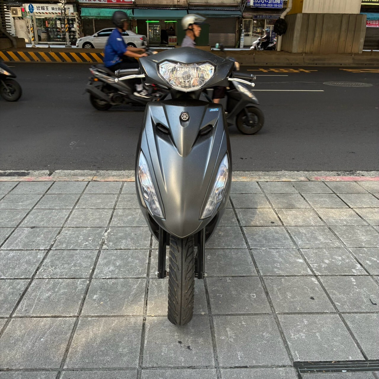 LINE_ALBUM__5893_260918_3