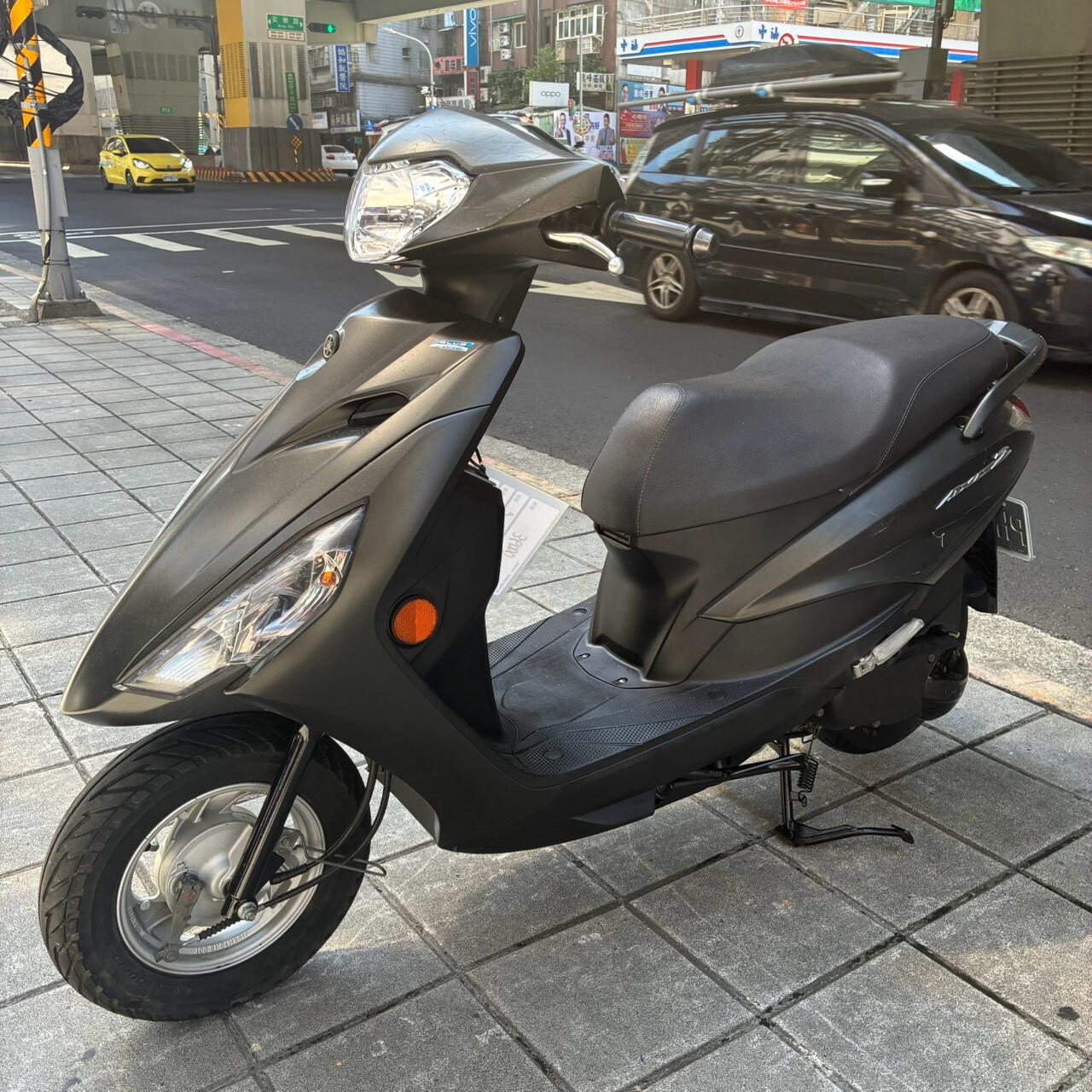 LINE_ALBUM__5893_260918_4