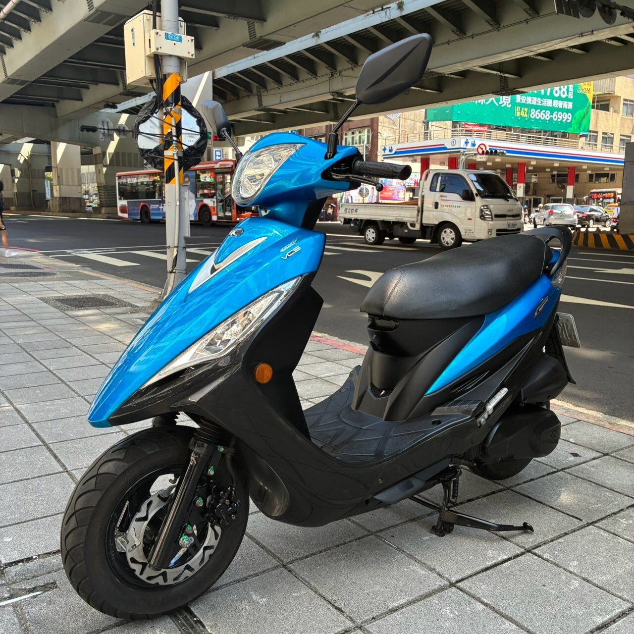 LINE_ALBUM__6501_260918_4