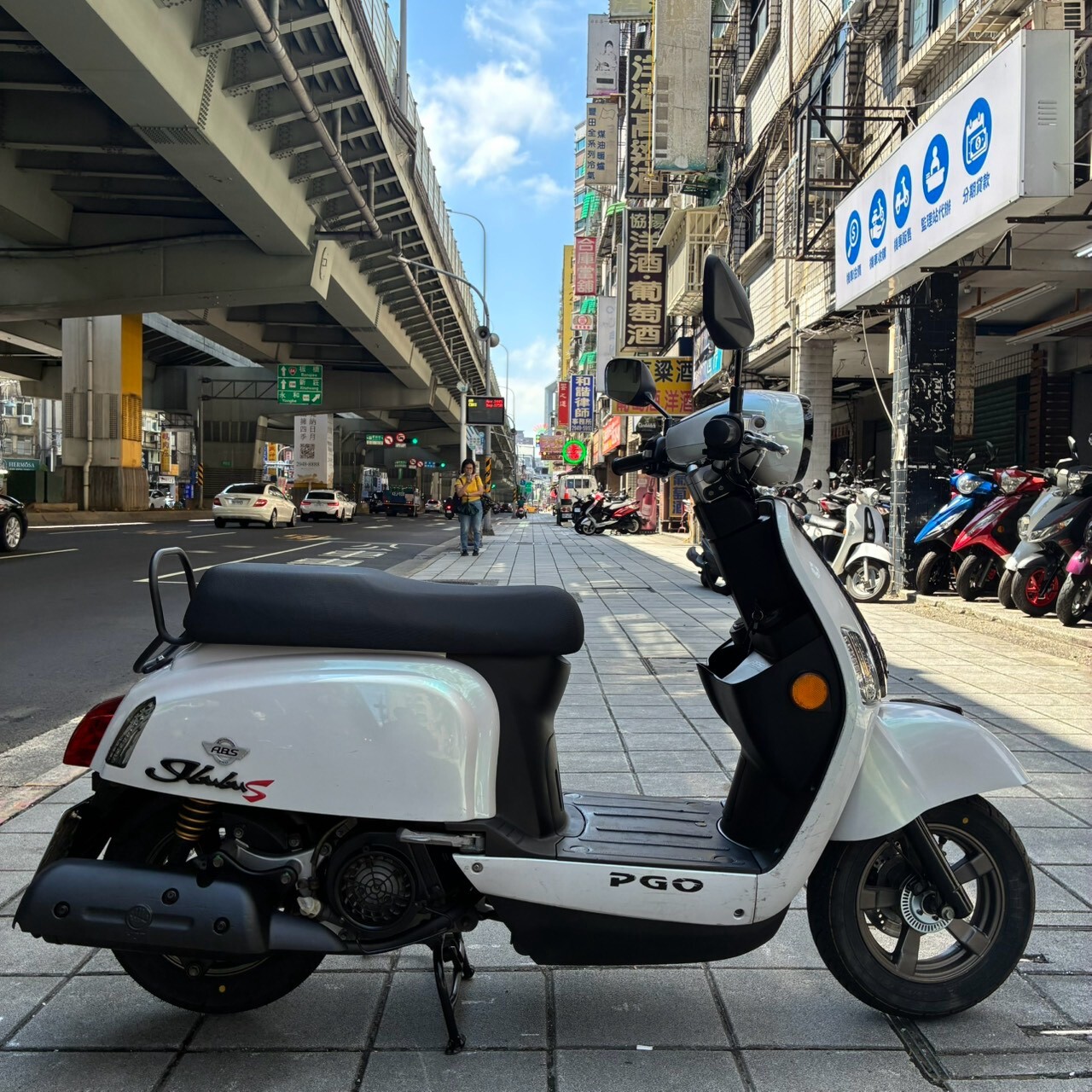 LINE_ALBUM__6813_260918_1