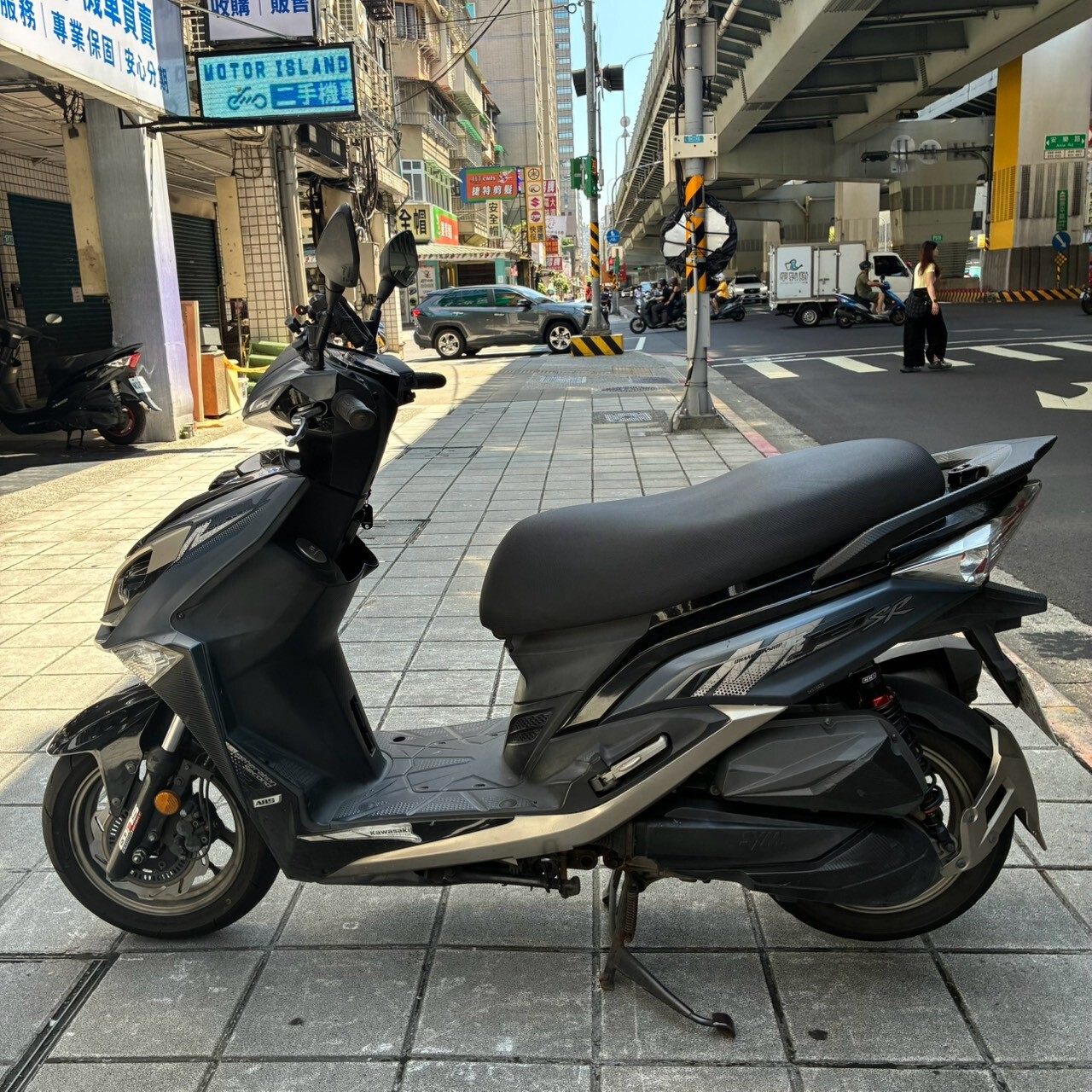 LINE_ALBUM_SR_2809_260919_5