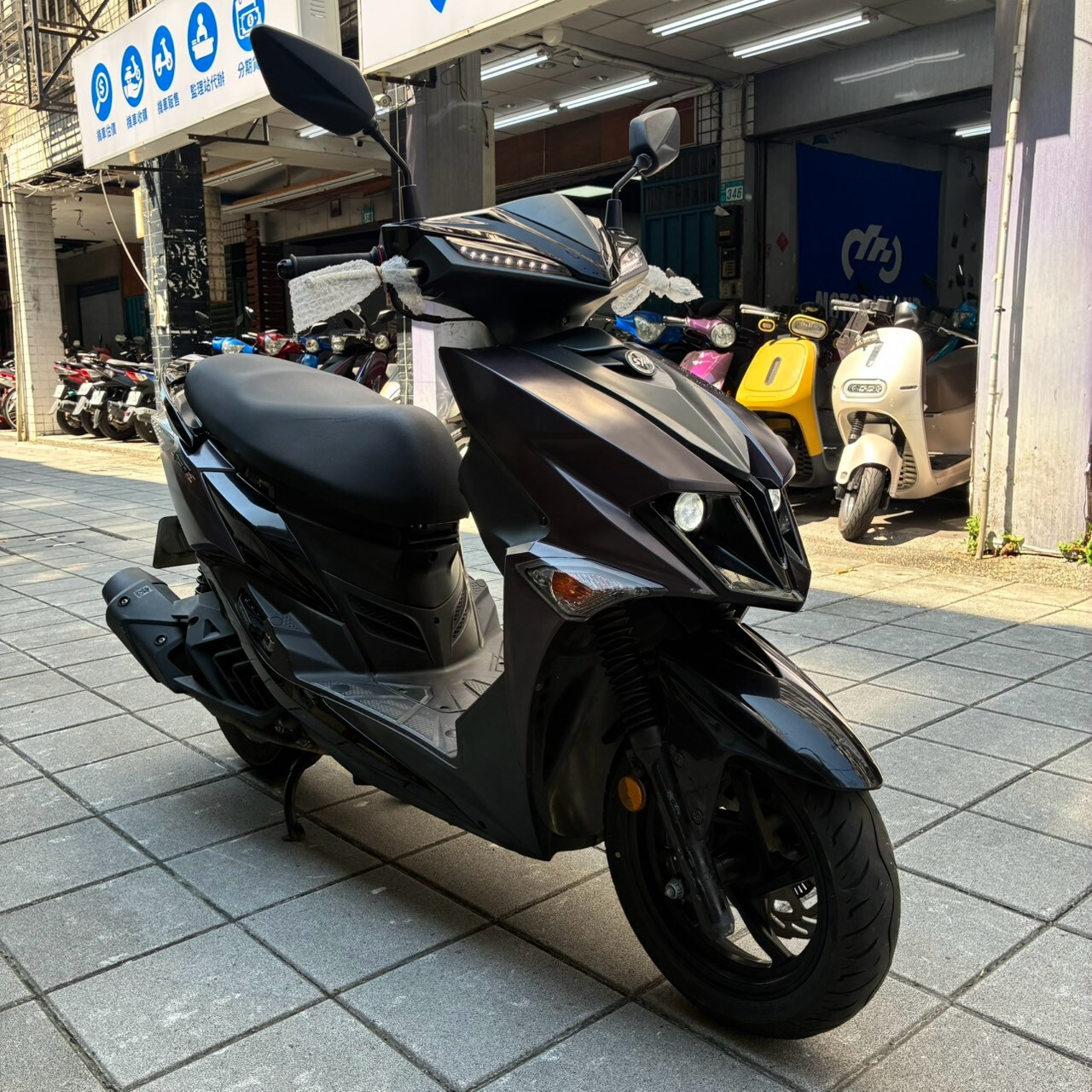 LINE_ALBUM__8829_260922_3