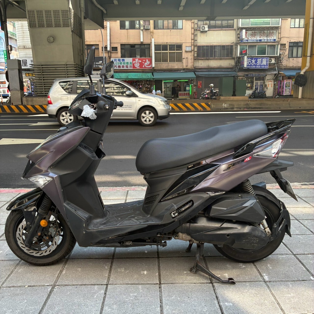 LINE_ALBUM__8829_260922_4