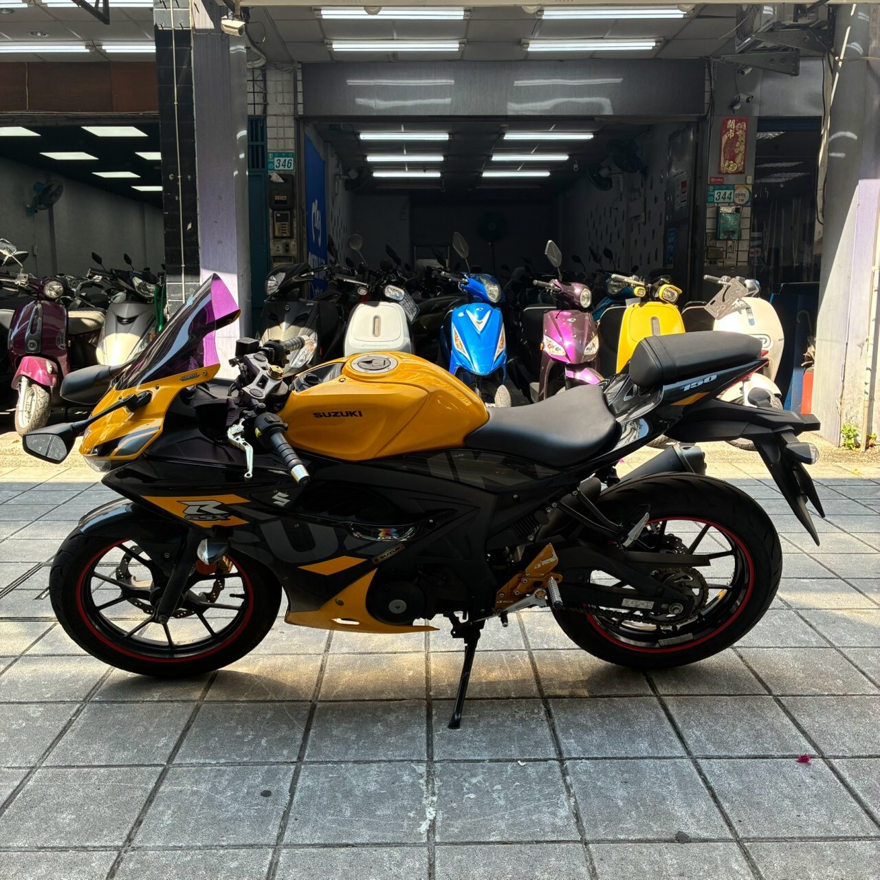 LINE_ALBUM__0233_260922_4