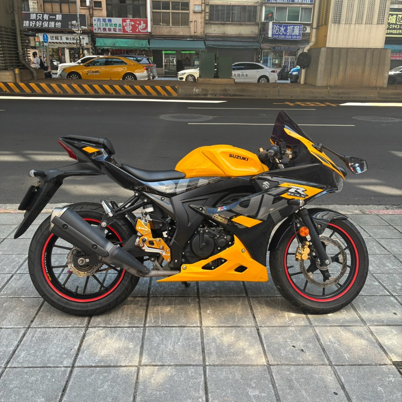 LINE_ALBUM__0233_260922_5