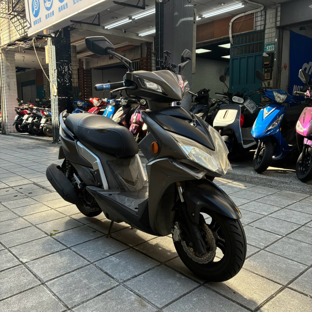 LINE_ALBUM__9758_260922_3