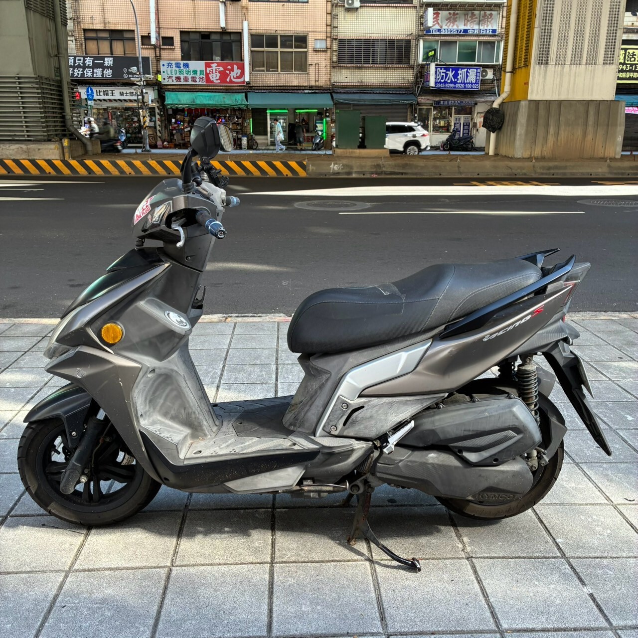 LINE_ALBUM__9758_260922_4