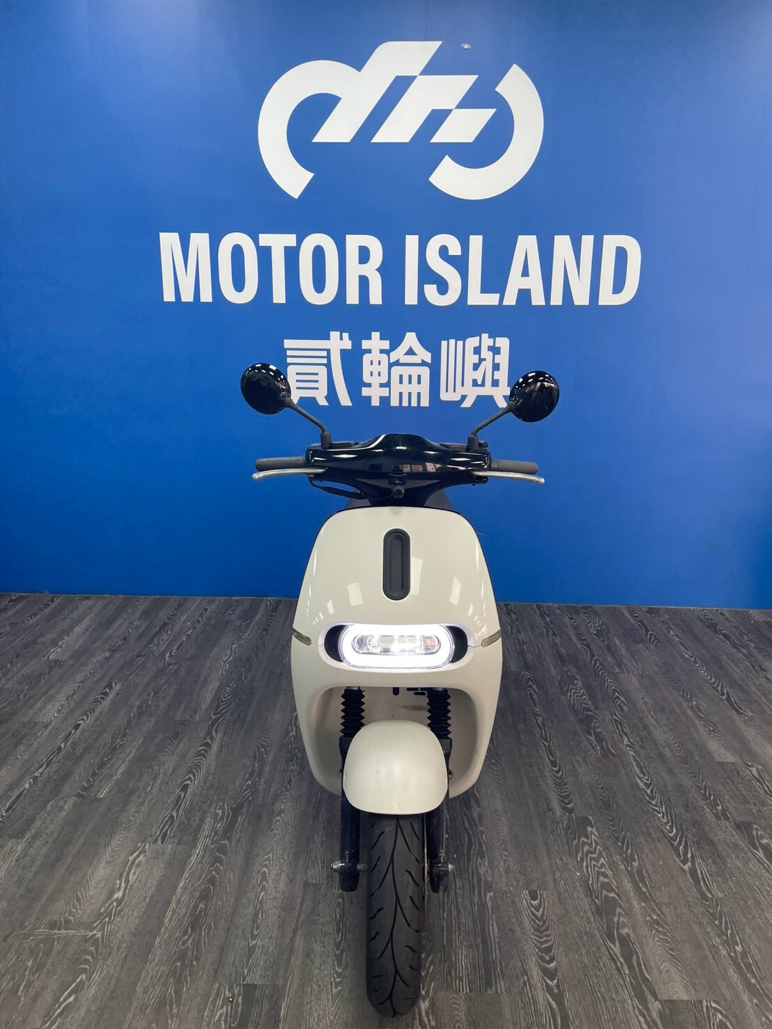 LINE_ALBUM_2017 睿能 GOGORO 2 PLUS _MRD-3251 $22000 里程23XXX_260922_2