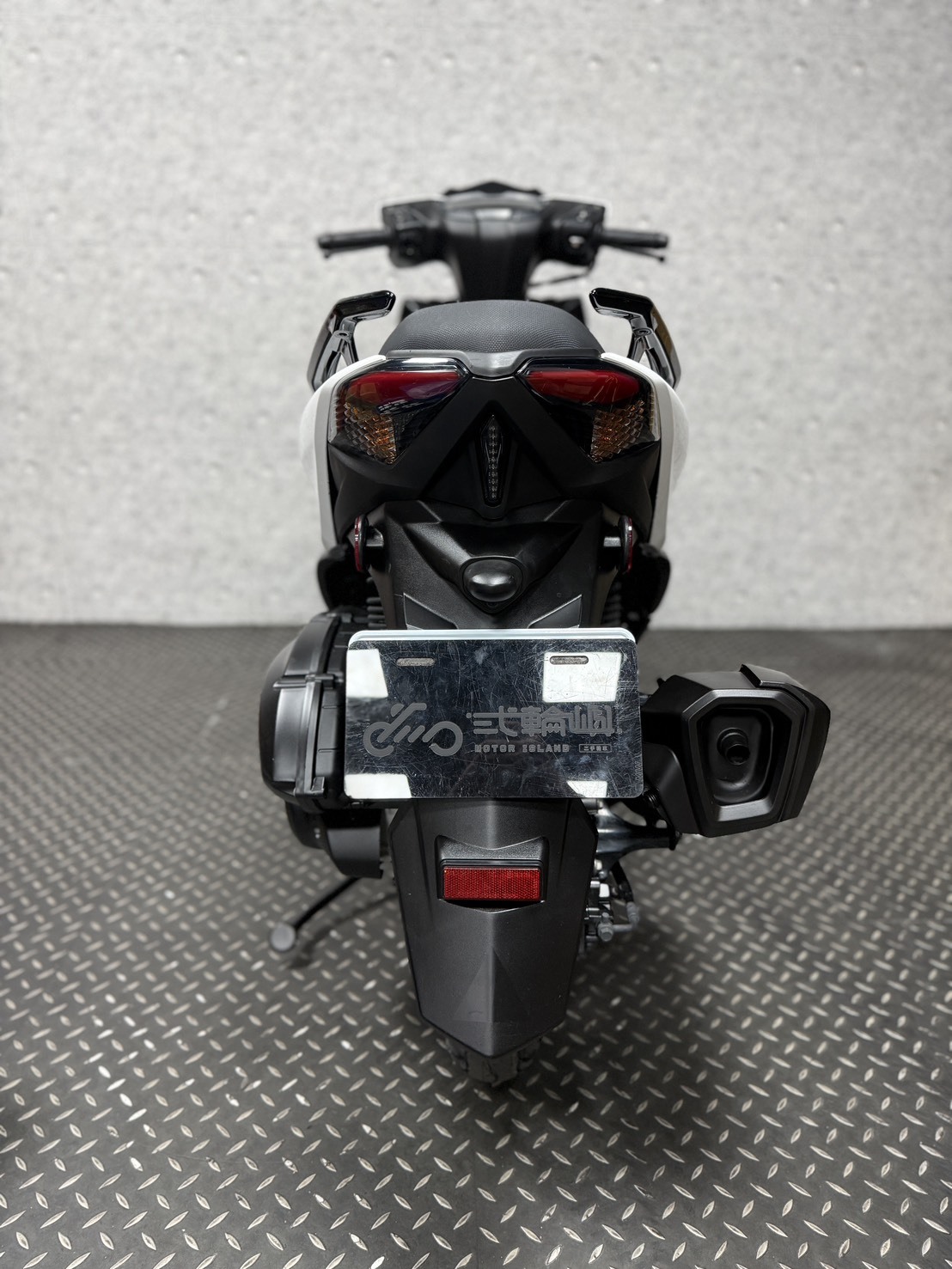 S__323002395_0