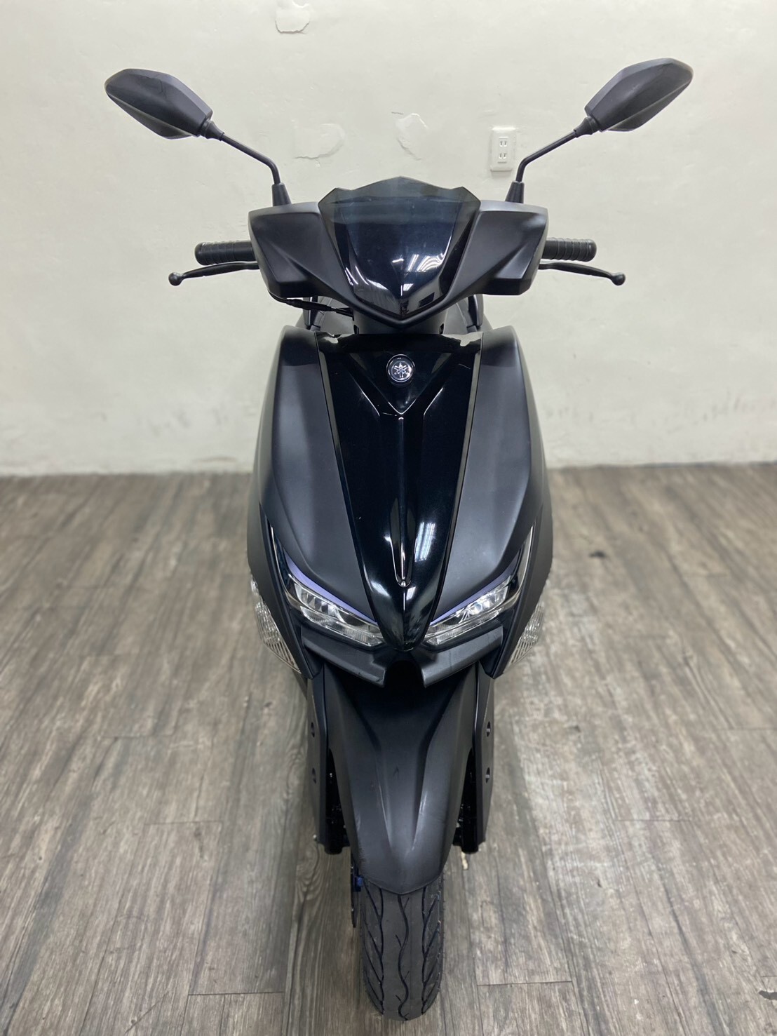 LINE_ALBUM__0130_260925_1