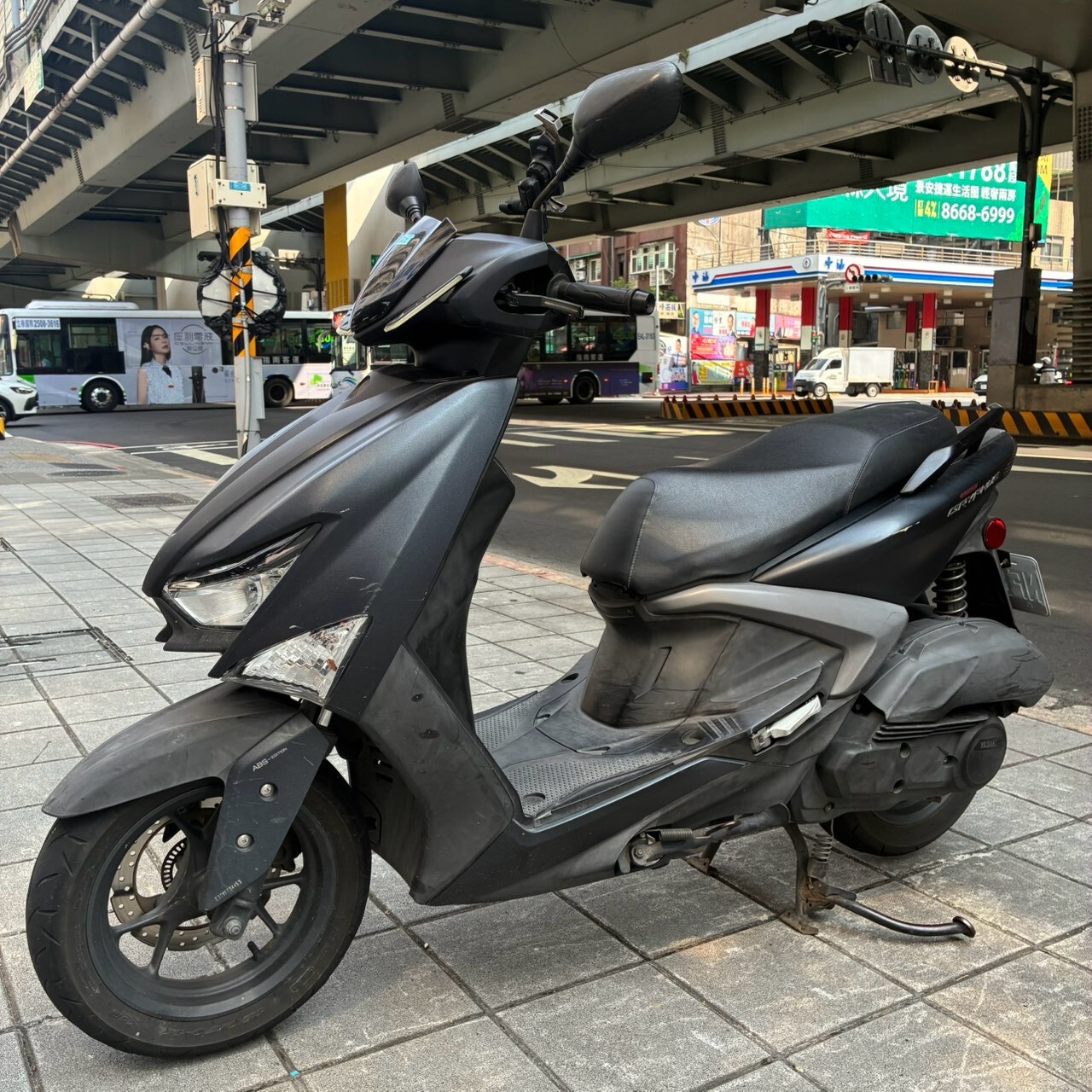 LINE_ALBUM_勁六_2033_260930_4
