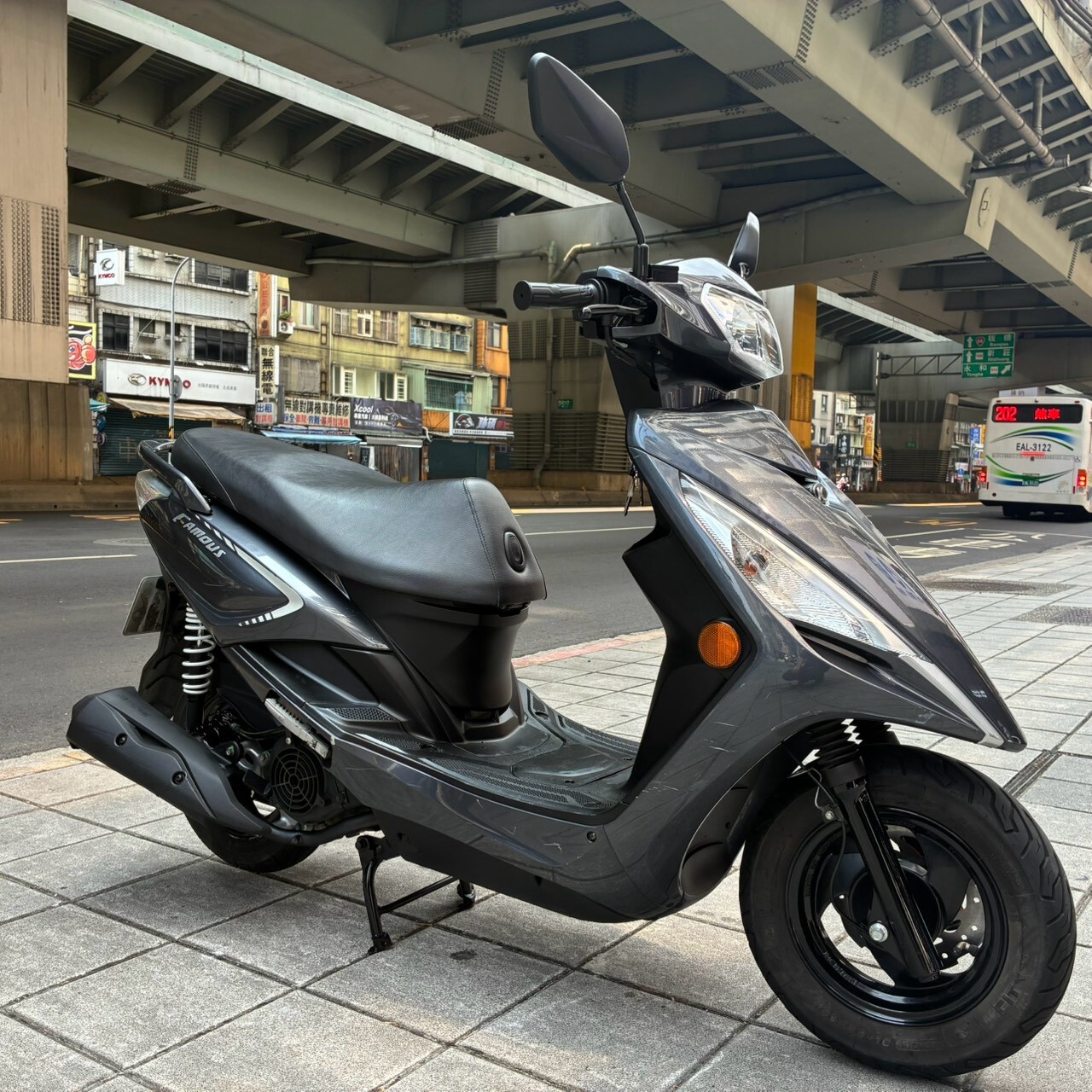 LINE_ALBUM_新名流_6636_261001_2