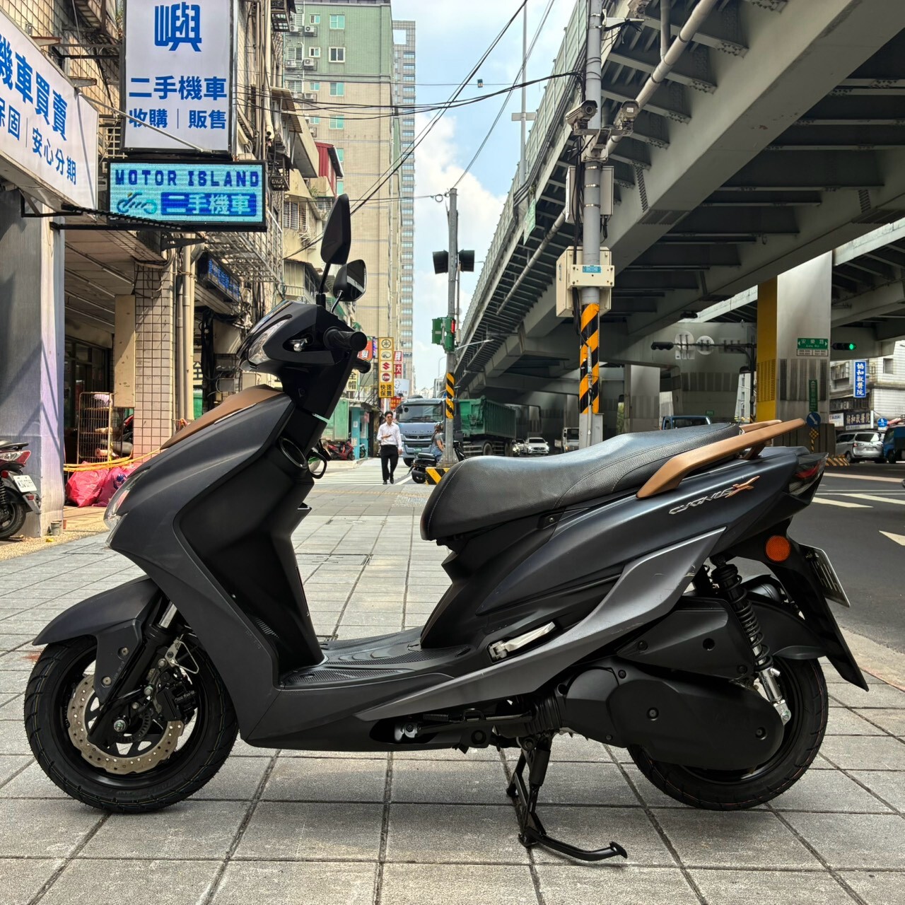 LINE_ALBUM_五代_9053_261001_5