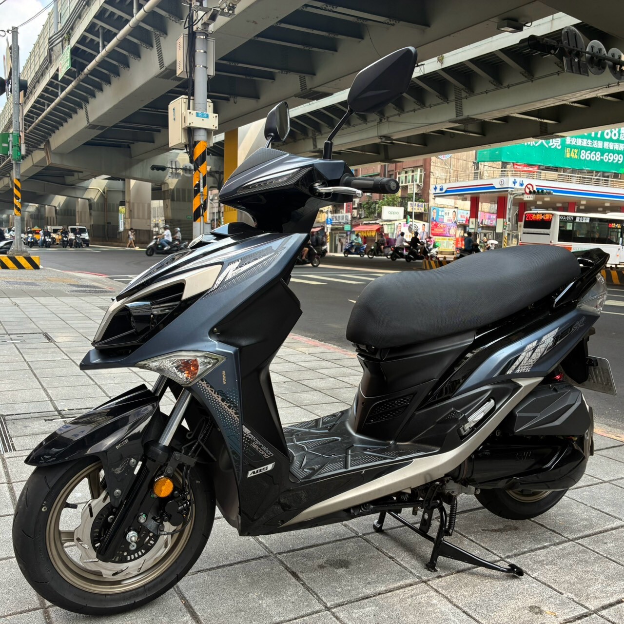 LINE_ALBUM_SR_2809_261001_4