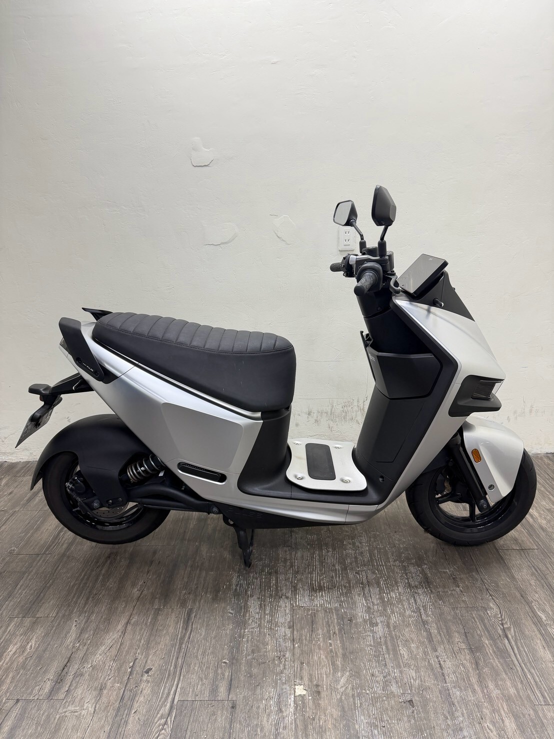 LINE_ALBUM__0133_261001_3