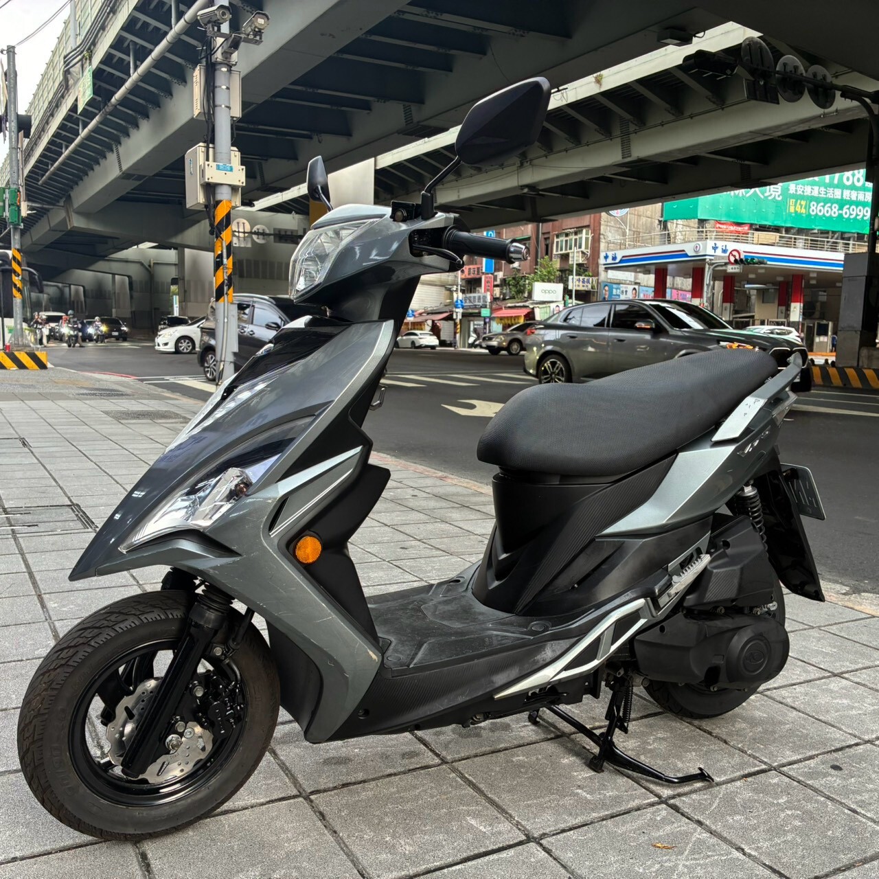 LINE_ALBUM__0988_261001_4
