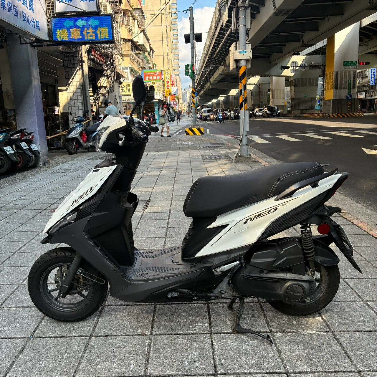 LINE_ALBUM_RS_3366_261002_5