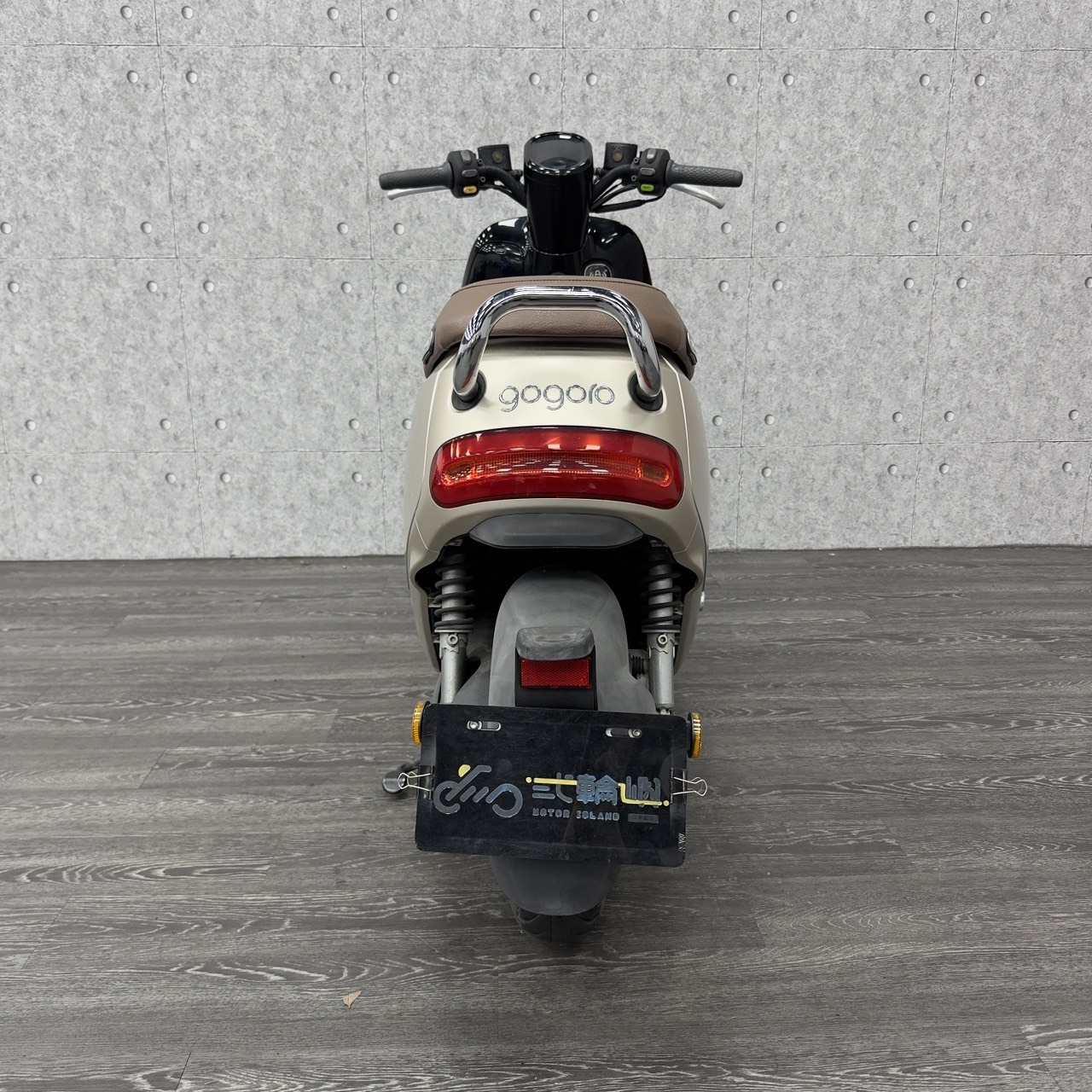S__121790494_0