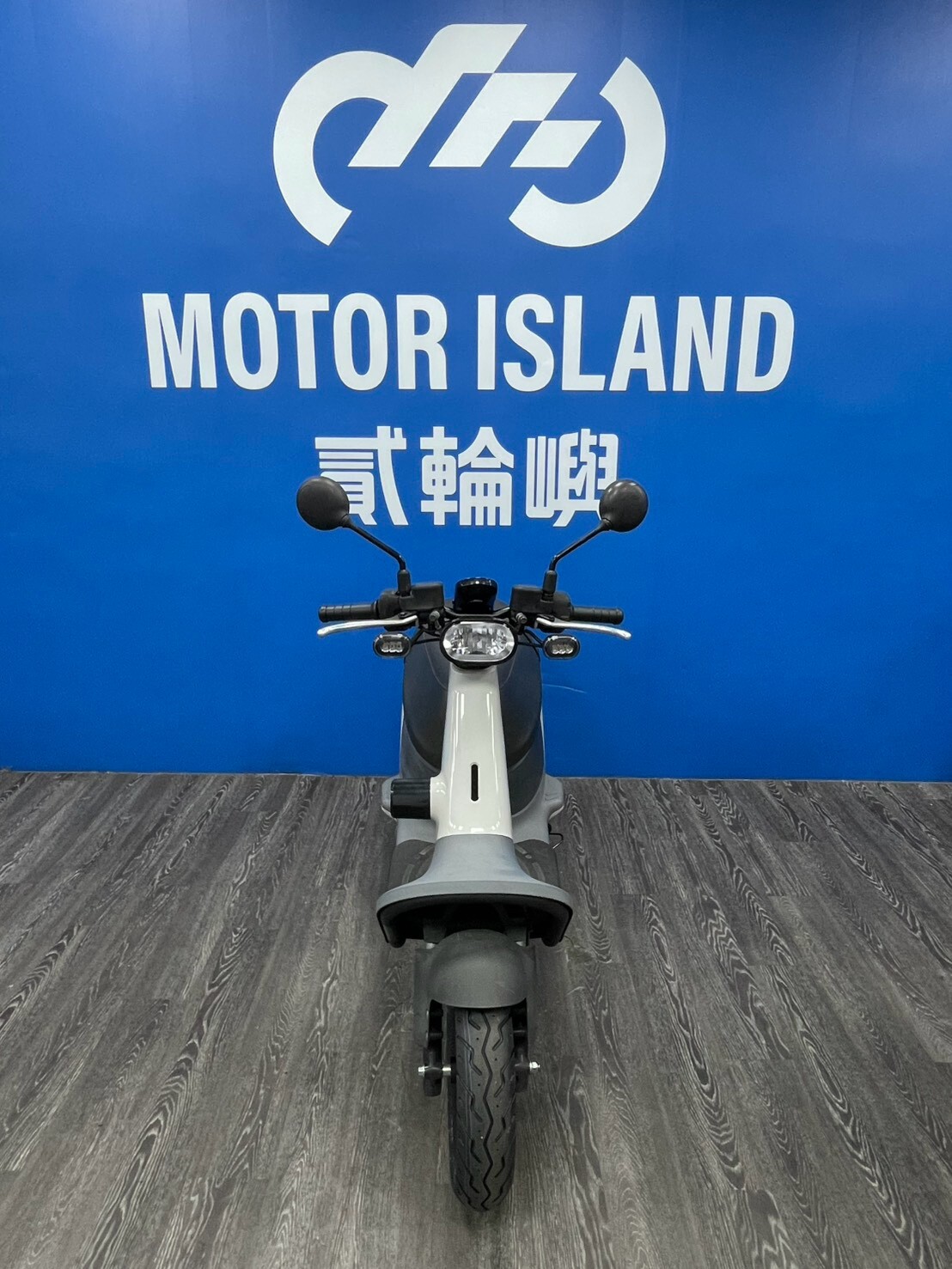 LINE_ALBUM_2021 睿能 GOGORO VIVA _EWT-8908 $25000 里程13XXX_261006_2