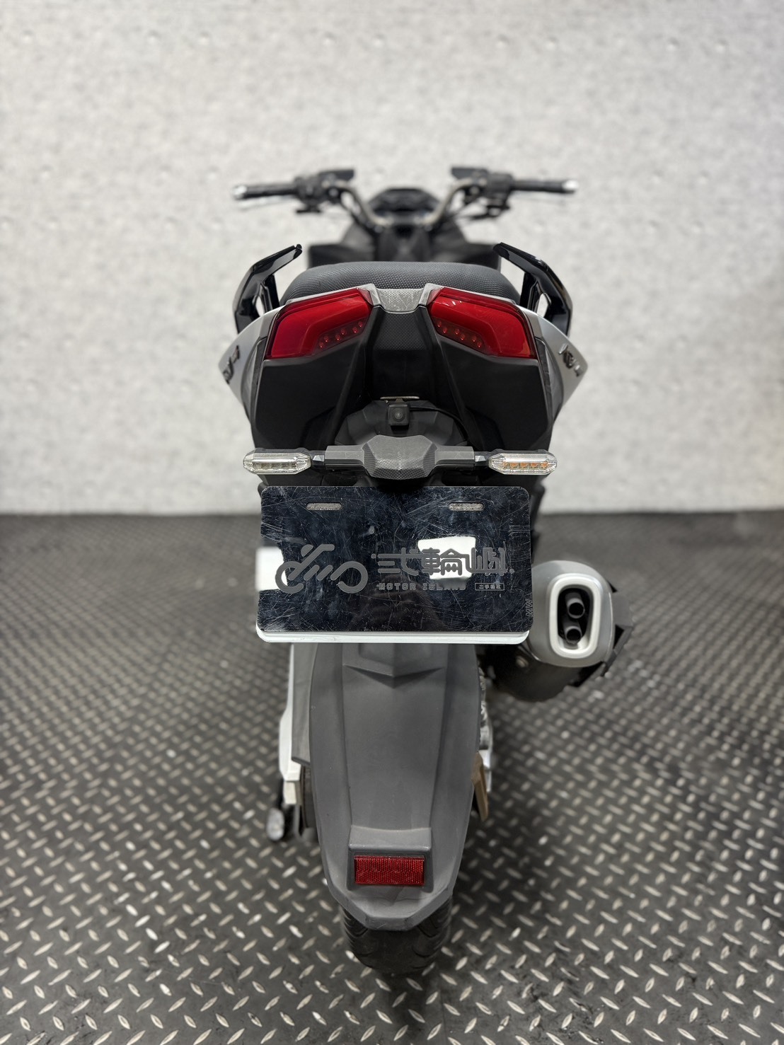 S__324575241_0