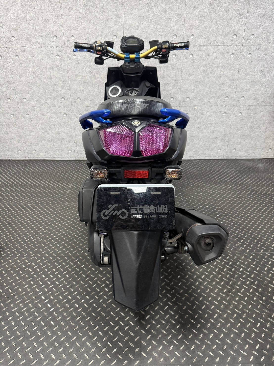 S__324198426_0