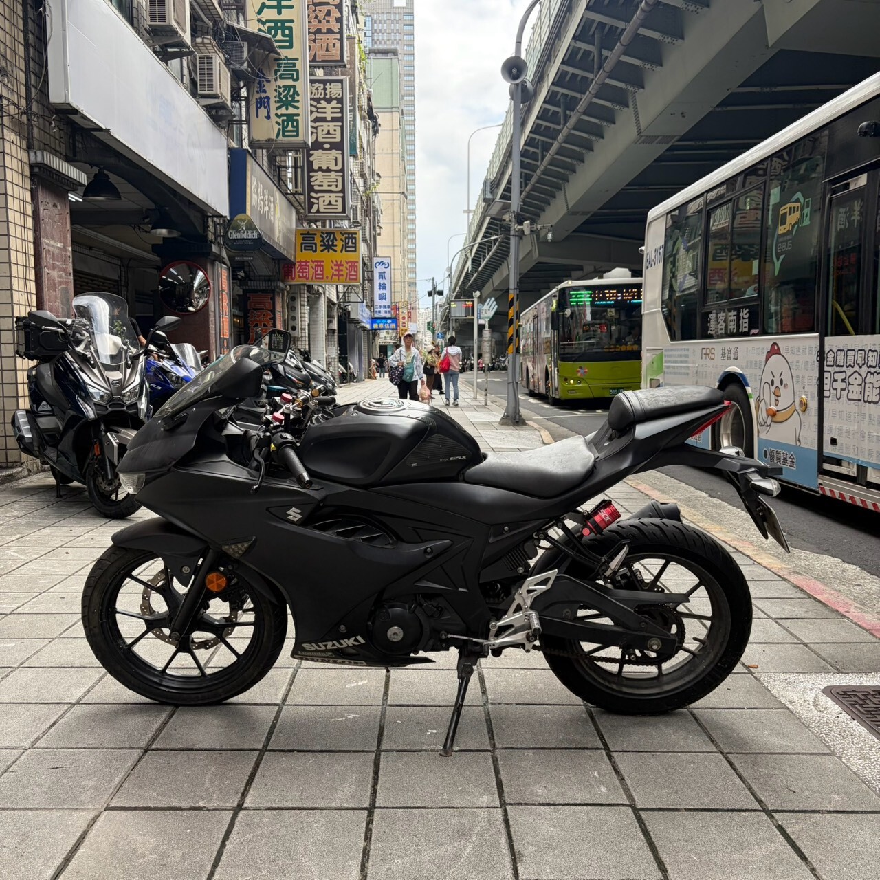 LINE_ALBUM__1100_261007_4
