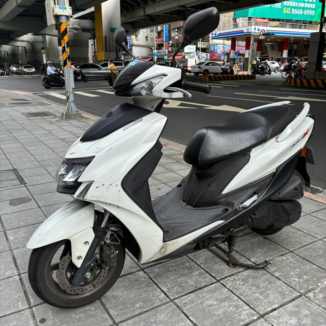 LINE_ALBUM_勁五_9325_261009_4