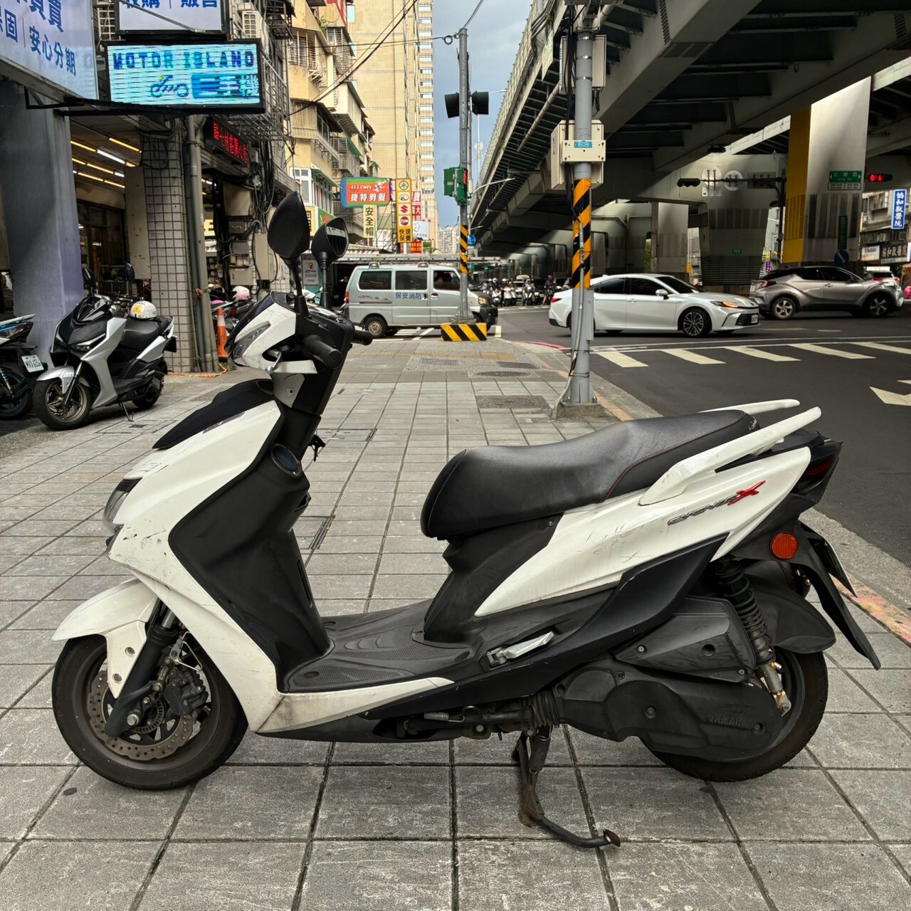 LINE_ALBUM_勁五_9325_261009_5