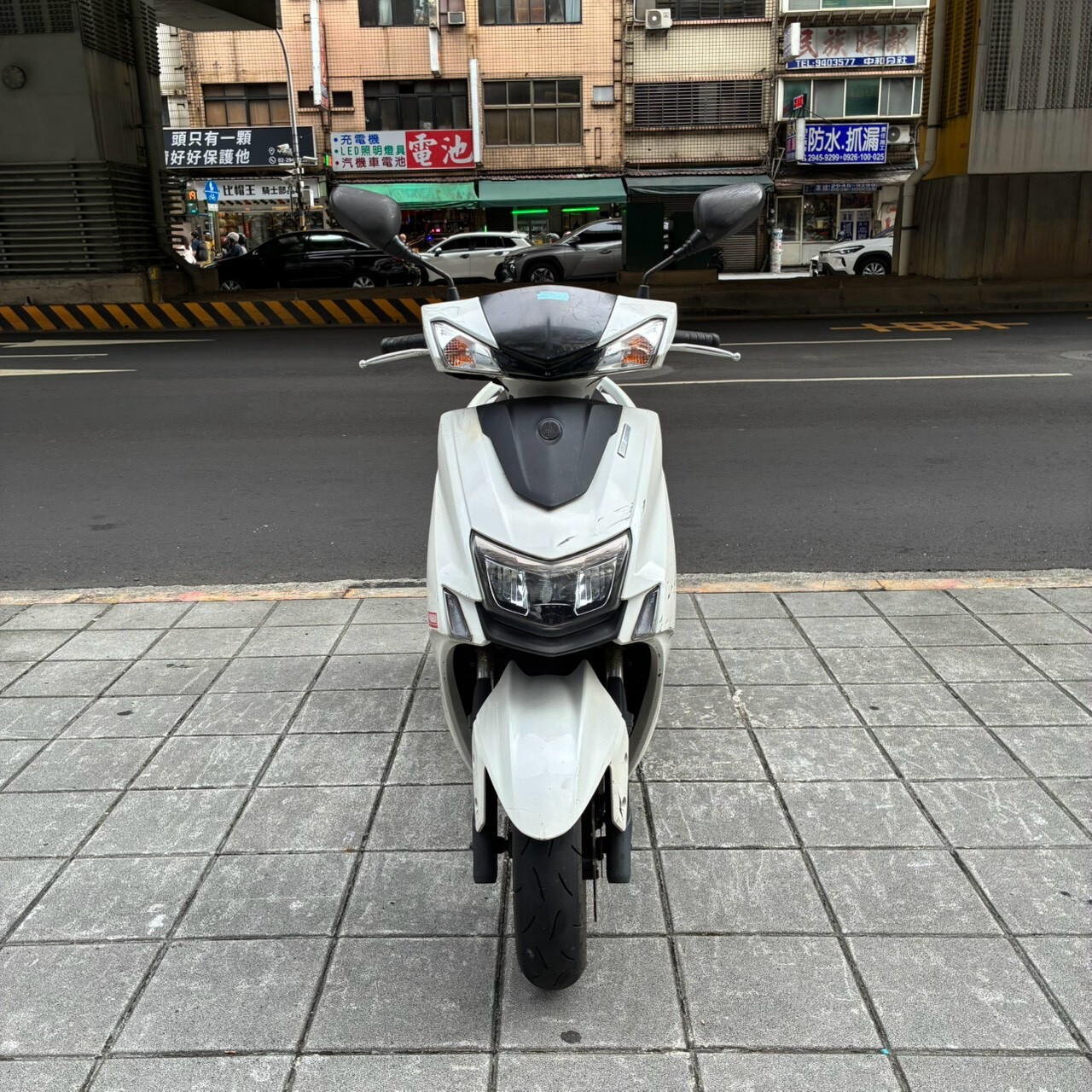 LINE_ALBUM_勁五_9325_261009_3