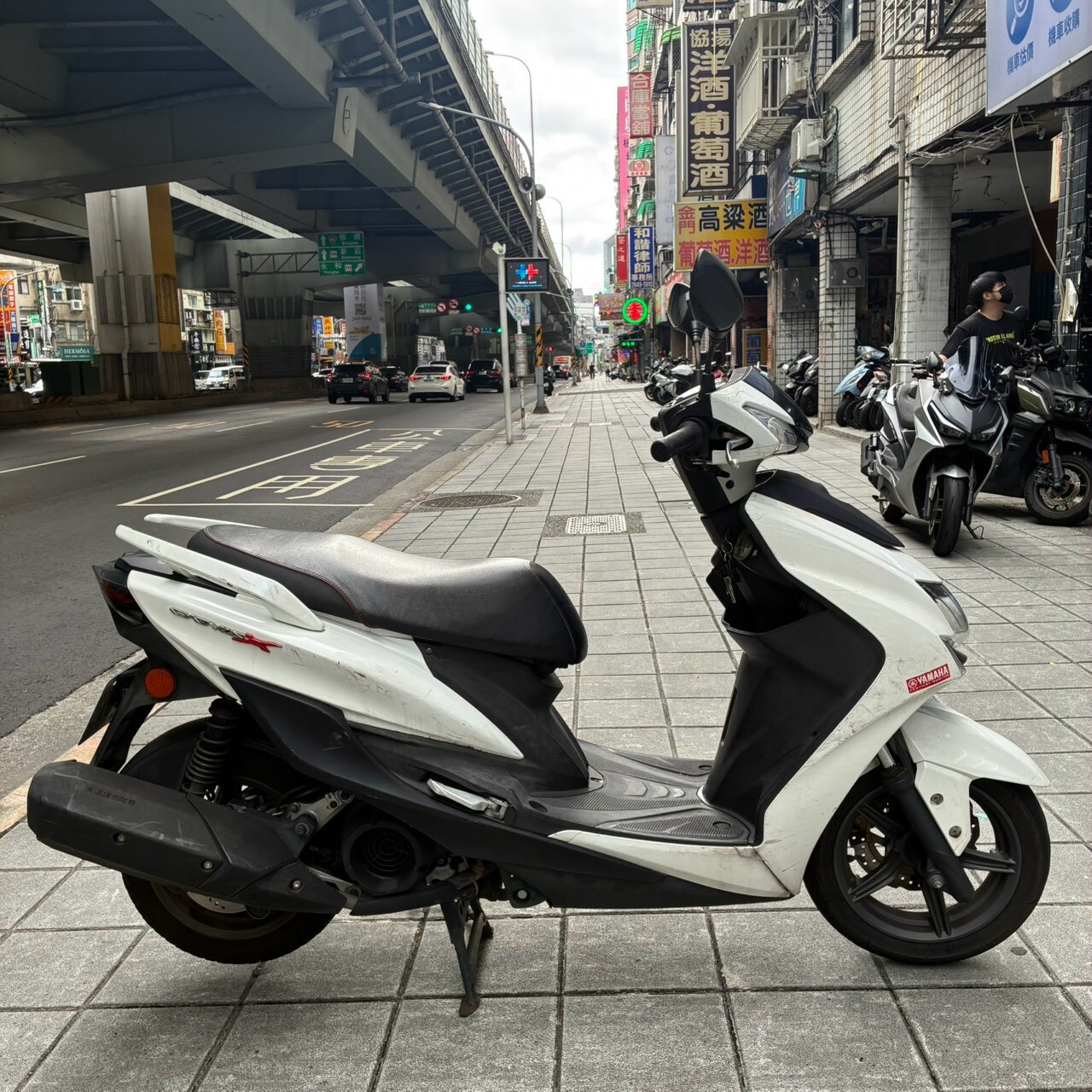 LINE_ALBUM_勁五_9325_261009_1