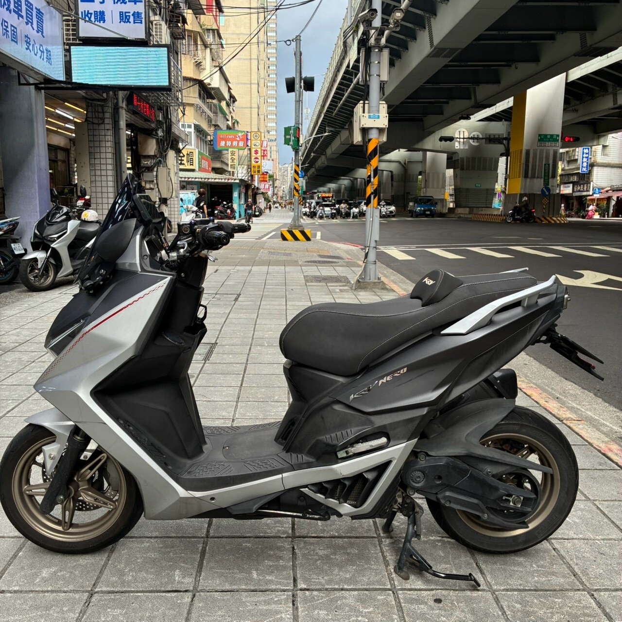 LINE_ALBUM_KRV_8199_261009_5