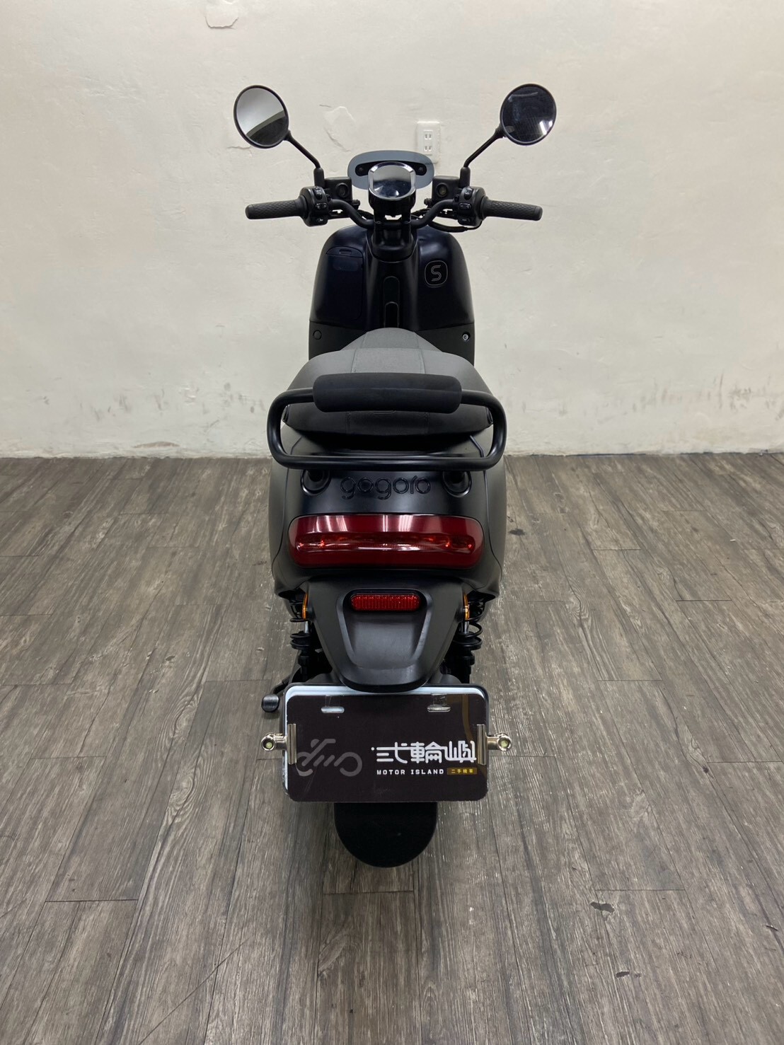 LINE_ALBUM__0381_261009_6