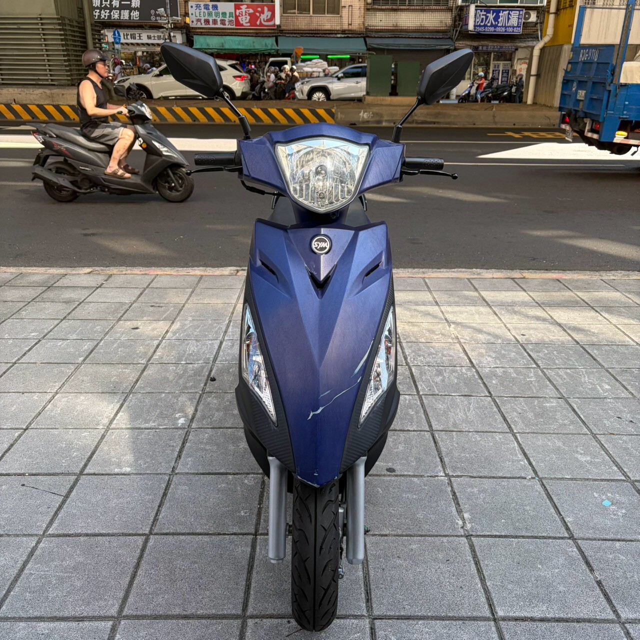 LINE_ALBUM__3212_261009_1