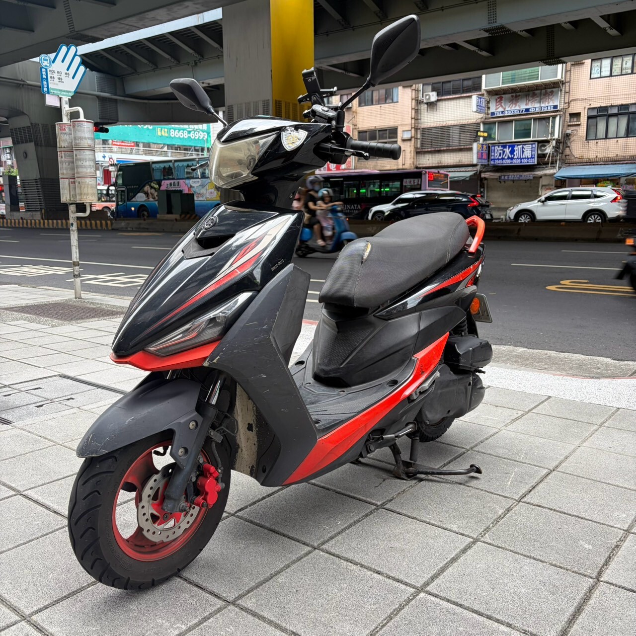 LINE_ALBUM__8638_261012_2