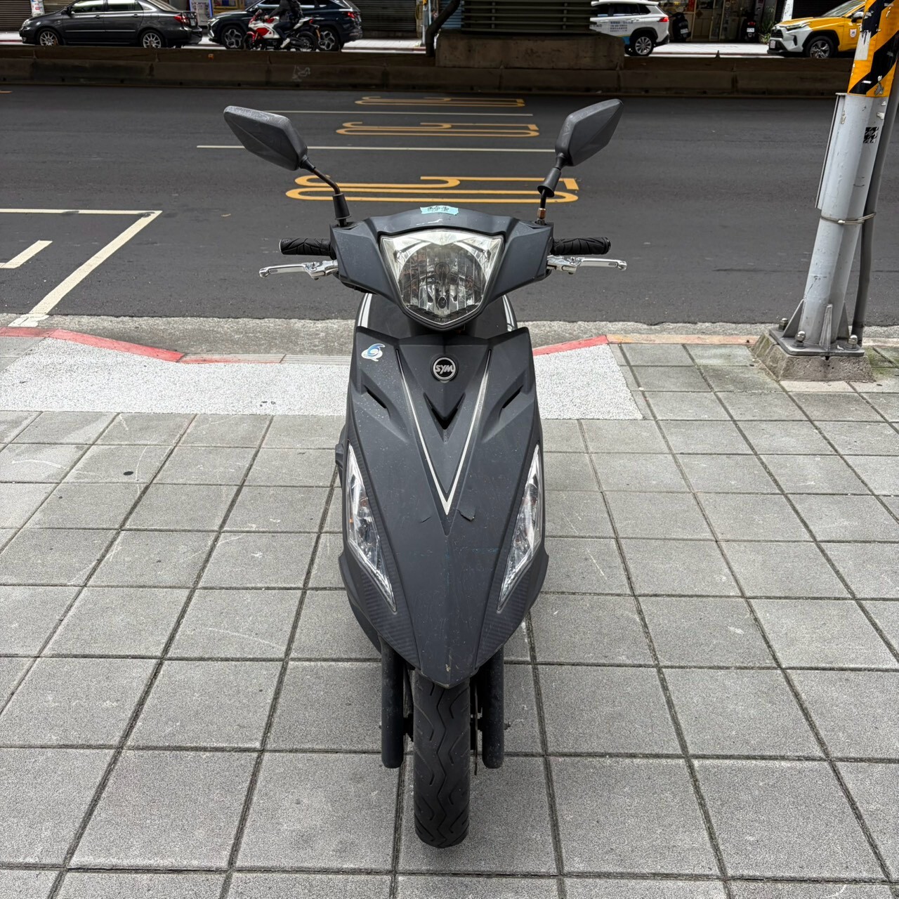 LINE_ALBUM__7136_261012_1