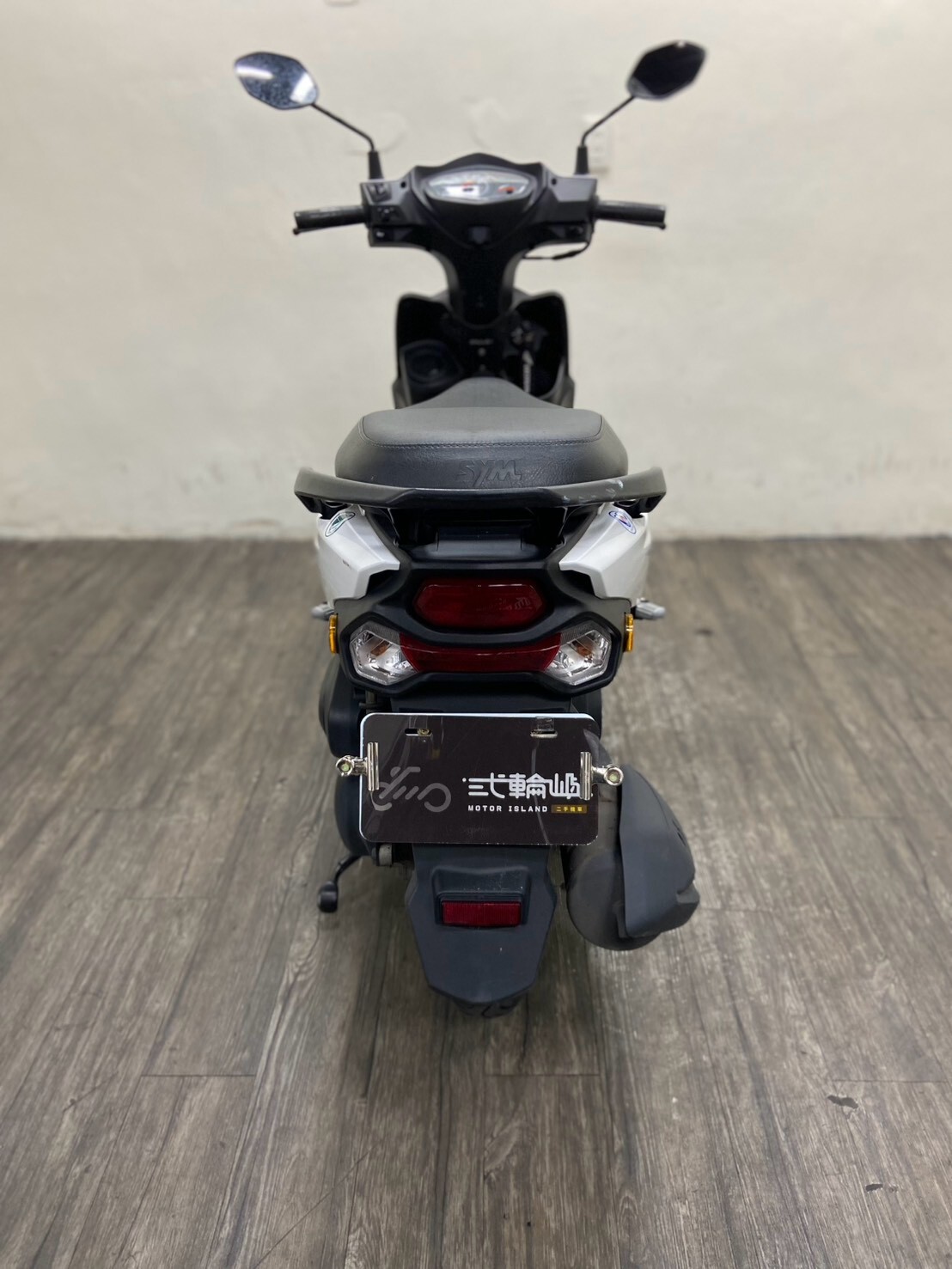 LINE_ALBUM__0177_261013_6