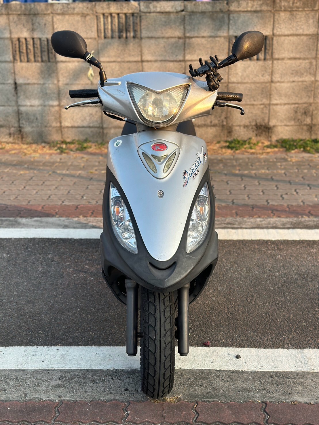LINE_ALBUM_2013 光陽 奔騰 V2 125 鼓煞 _390 404xxKM $19,999 (現況）_261013_2