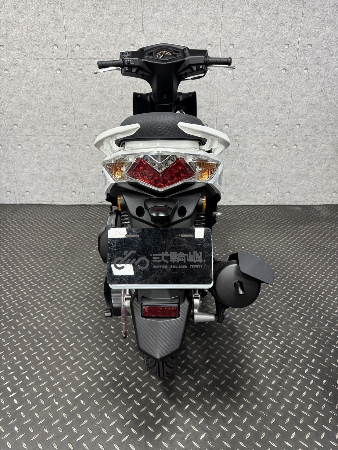 S__325394441_0