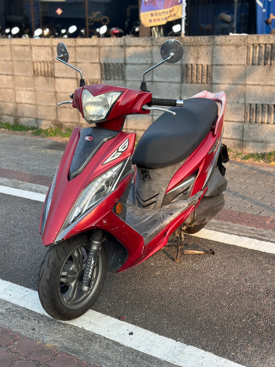 LINE_ALBUM_2015 光陽 G6 150 雙碟 _686 457xxKM $32,000_261014_1