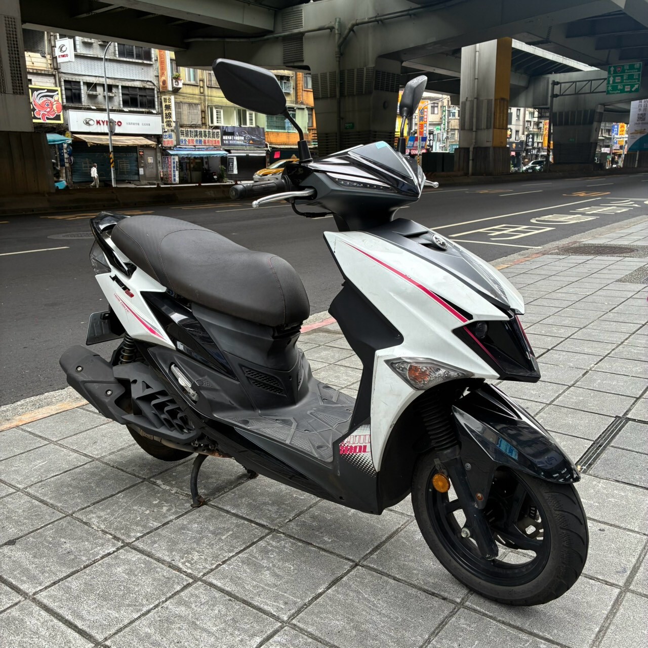 LINE_ALBUM_SL_2777_261014_2