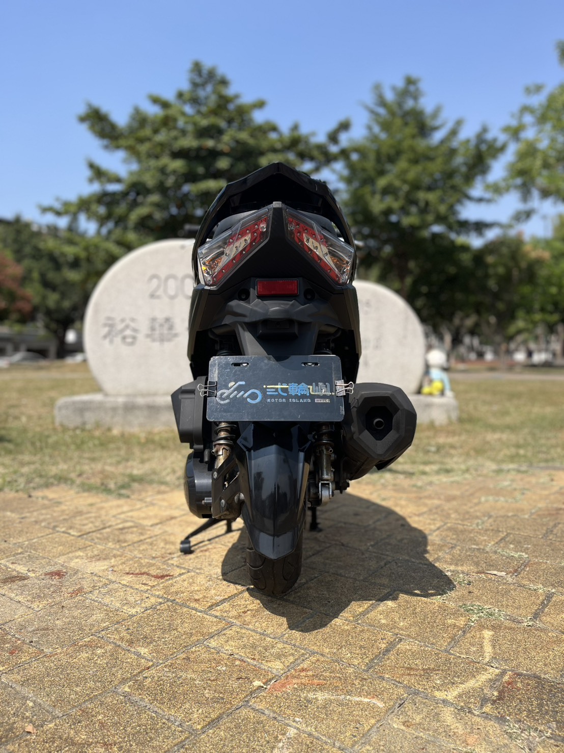 S__264896550_0