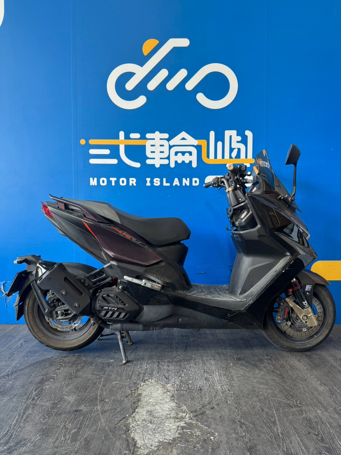 LINE_ALBUM_2022 光陽 KRV 180 MOTO _NMM-2578 $68000里程13XXX_261015_4