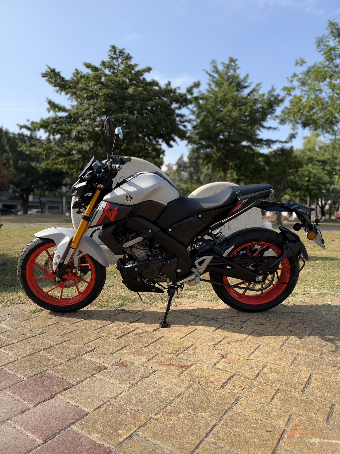 S__4554772_0