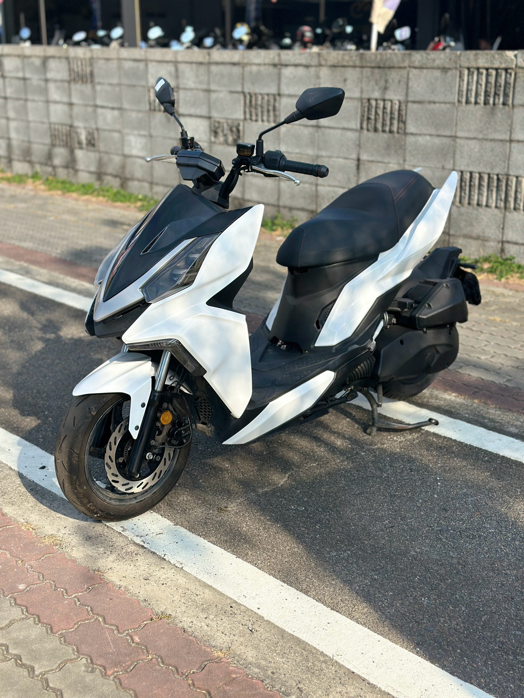LINE_ALBUM_2024 三陽 DRG 158 TCS _6631 199xxKM $77,000_261016_1